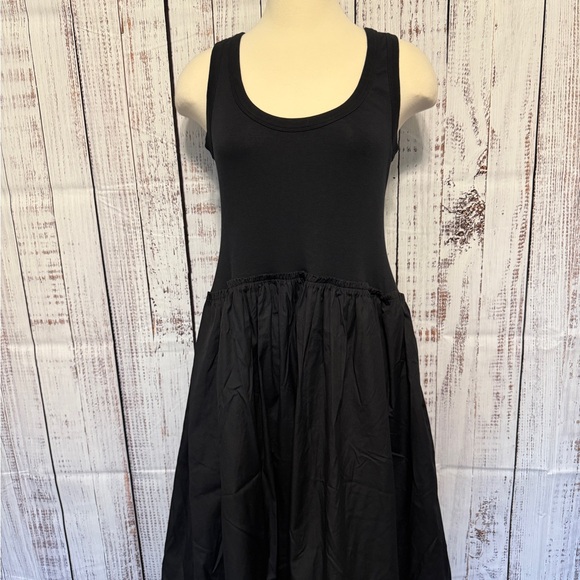 Scoopneck Maxi Dress - Picture 4 of 6